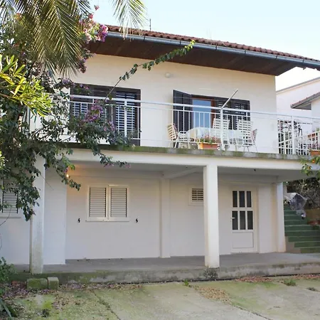With Parking Space Seget Vranjica, Trogir - 5966 Lejlighed Seget Vranjica